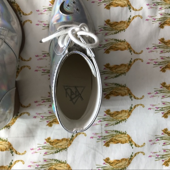 SOLD - Picture 6 of 8